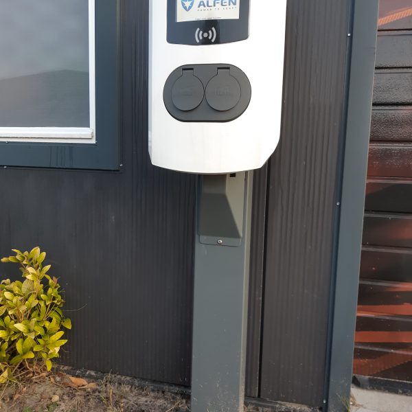 Installatie complexe groepenkast zonnepanelen installatie martin halma gytsjerk mobiel 0622231159