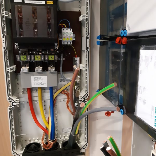 complexe-groepenkasten-zonnepanelen-Martin-Halma- 0622231159